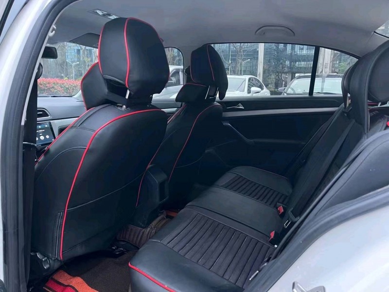 北京19年大众朗逸7