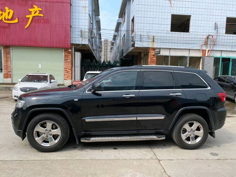 中山13年Jeep大切諾基6