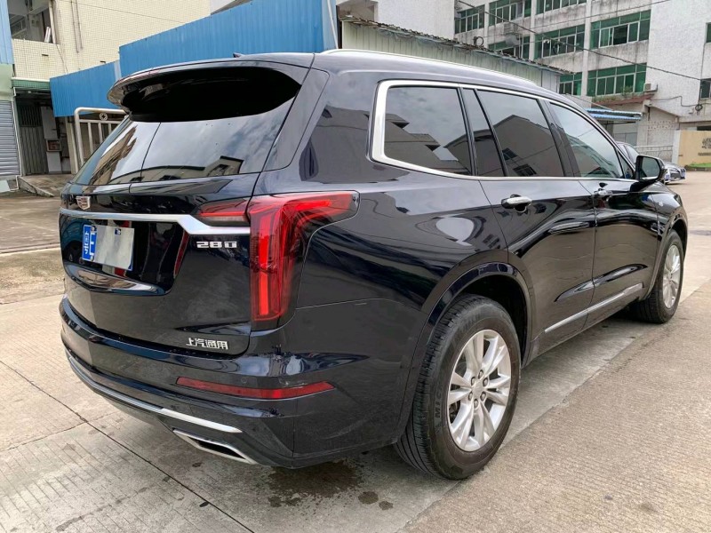 中山21年凱迪拉克XT65