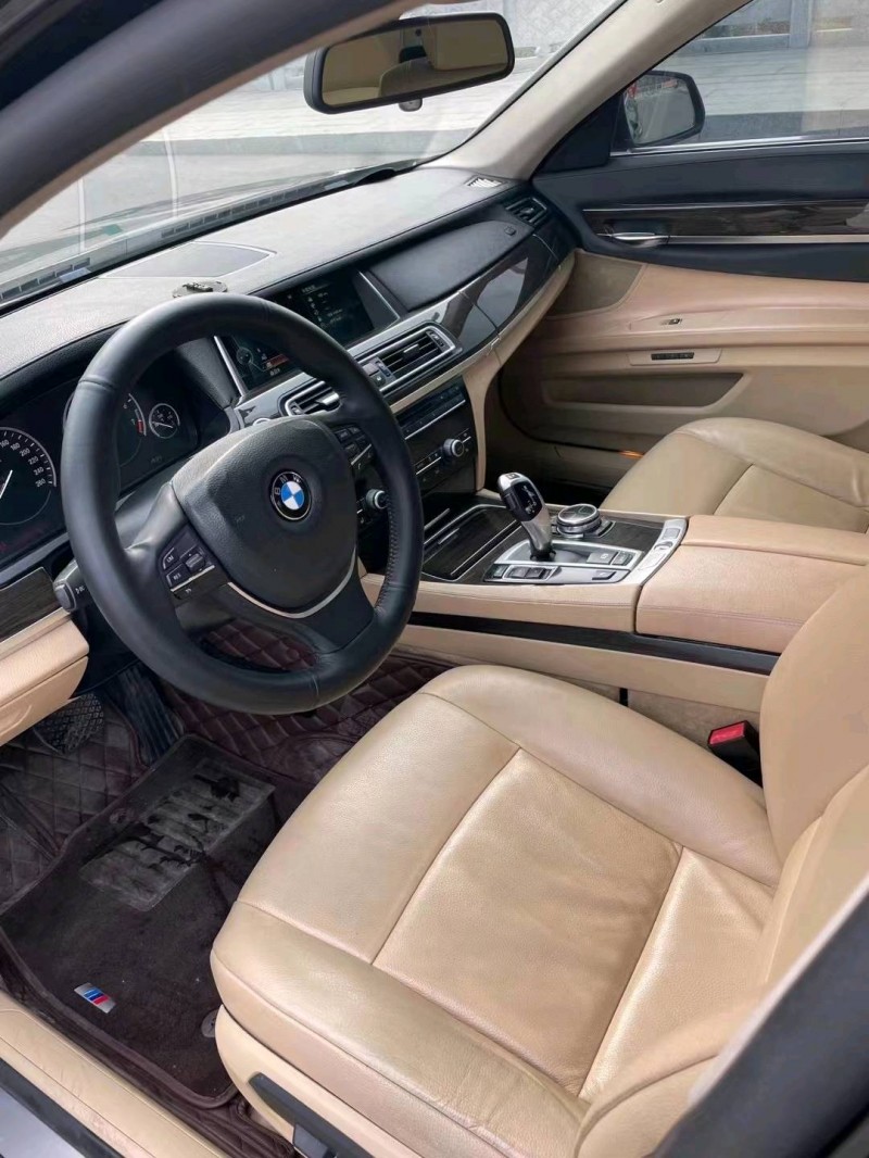 徐州14年宝马7系8