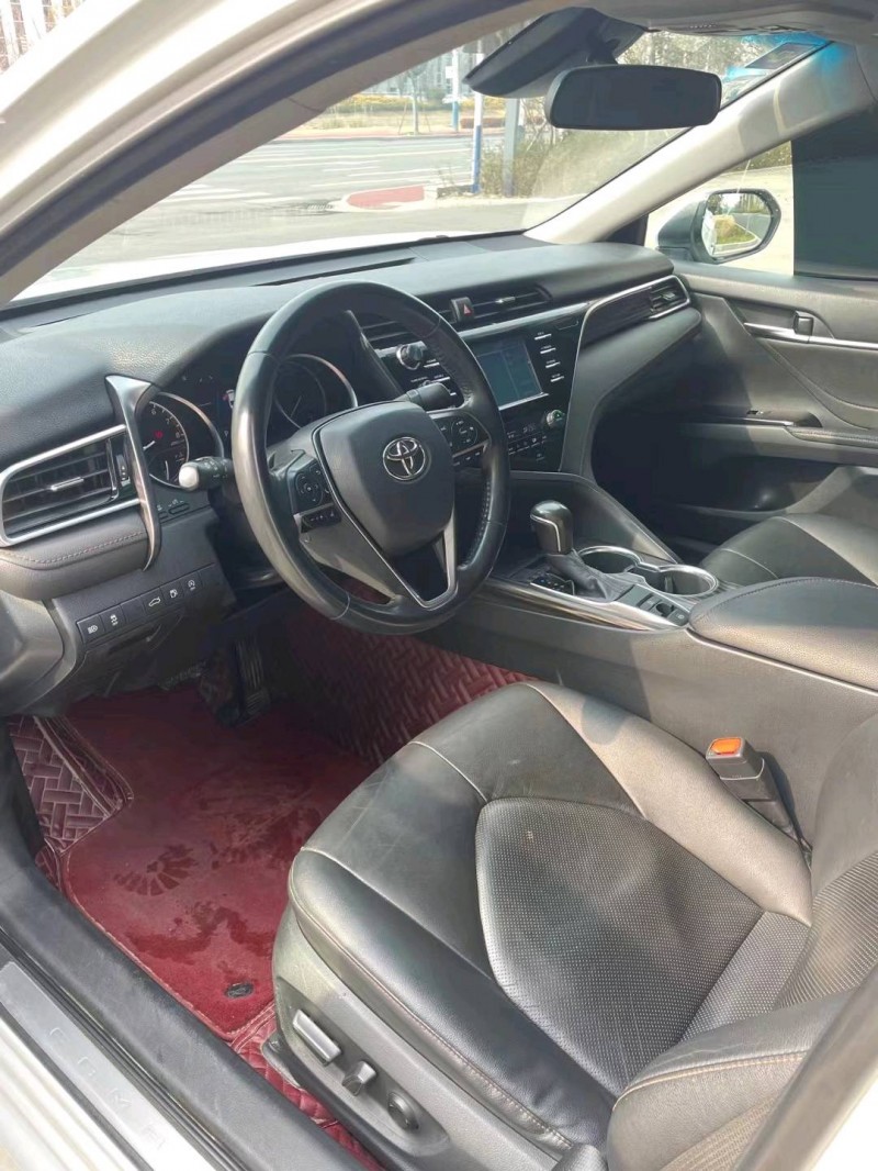 徐州18年丰田凯美瑞6