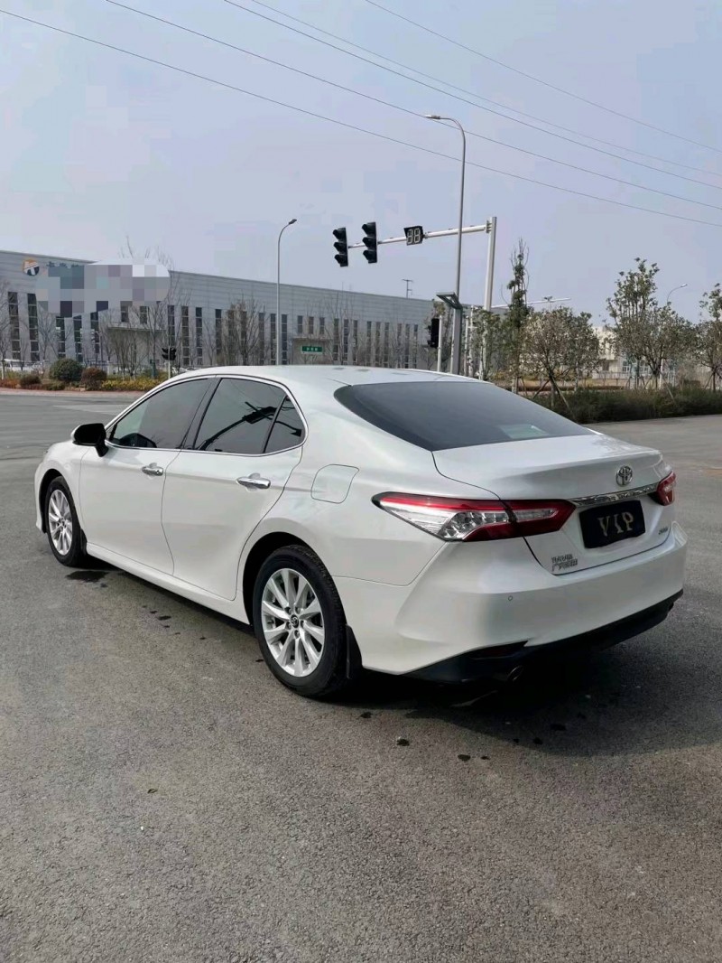 徐州18年丰田凯美瑞8