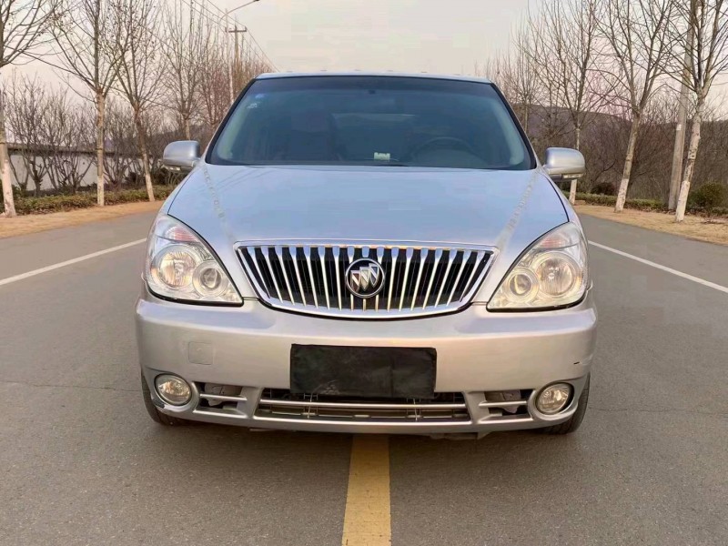 徐州13年别克GL88