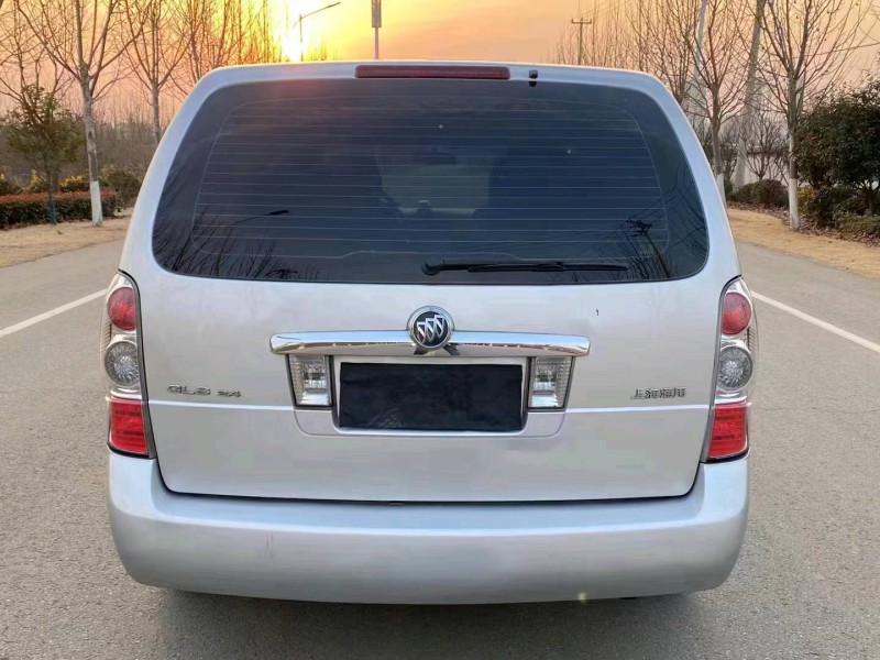 徐州13年别克GL83