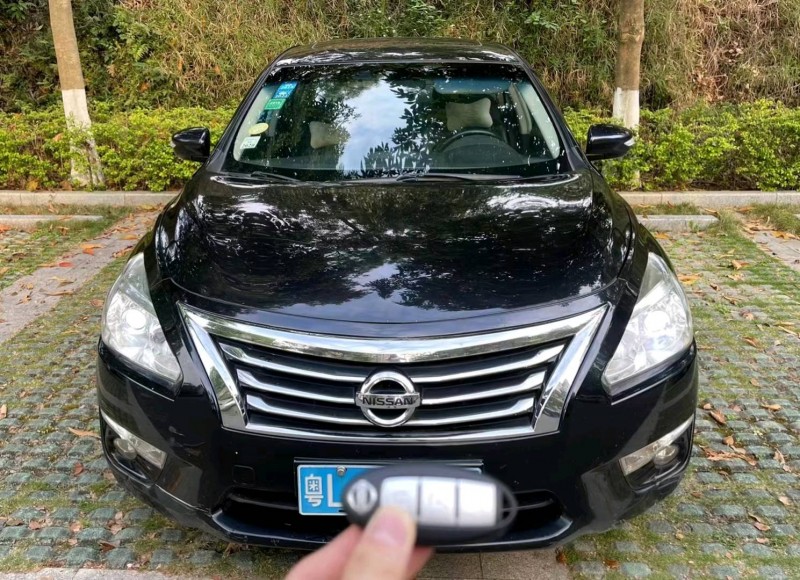 珠海16年日產天籟8