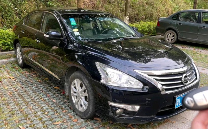 珠海16年日產天籟5