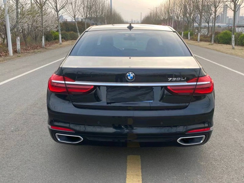 徐州17年宝马7系7