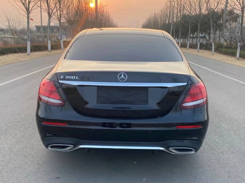 徐州20年奔驰E7