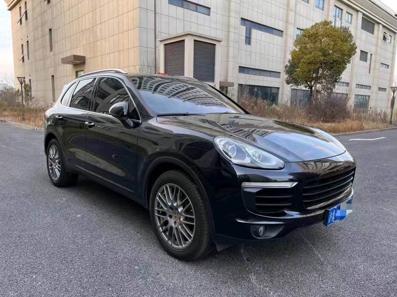 上海17年保時捷卡宴3