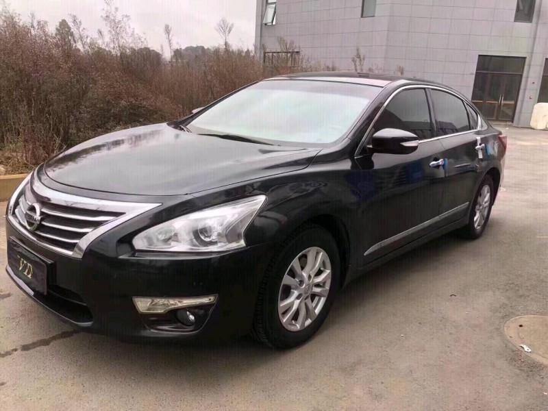攀枝花15年日產天籟6