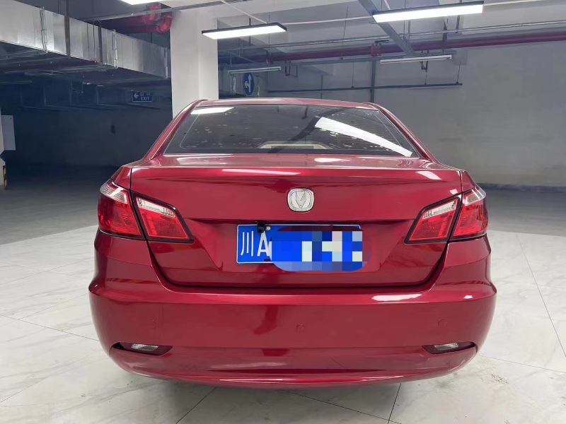 成都13年長安汽車逸動4