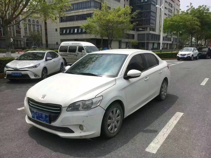 南平17年標致3013