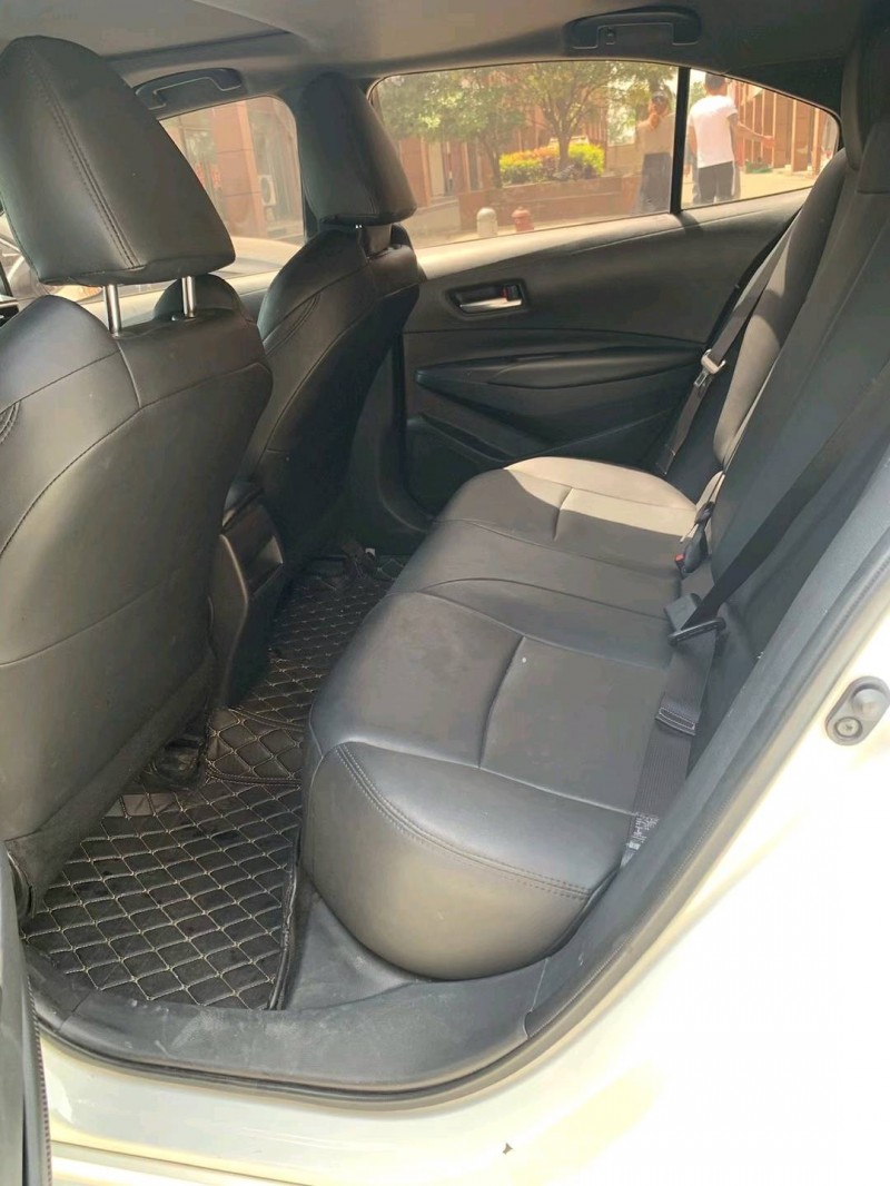 苏州20年丰田雷凌2