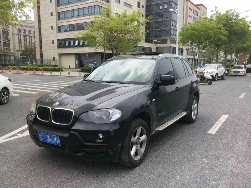 南平09年寶馬X53