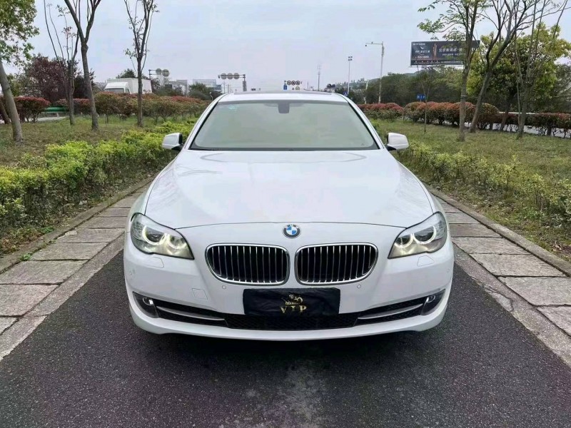 紹興13年寶馬5系2