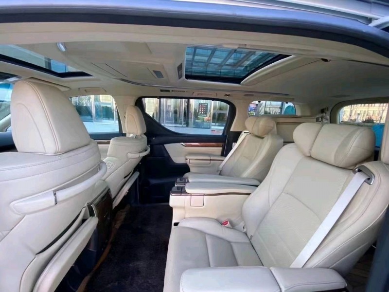 北京18年丰田埃尔法5