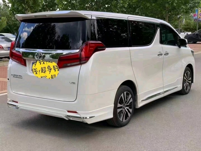 北京18年丰田埃尔法2