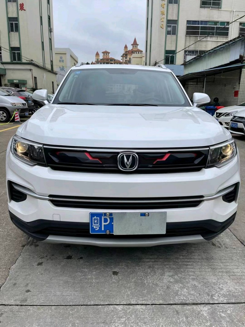 中山19年長安汽車CS351