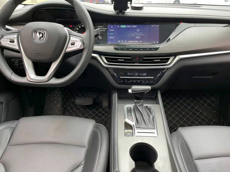 中山19年長安汽車CS358