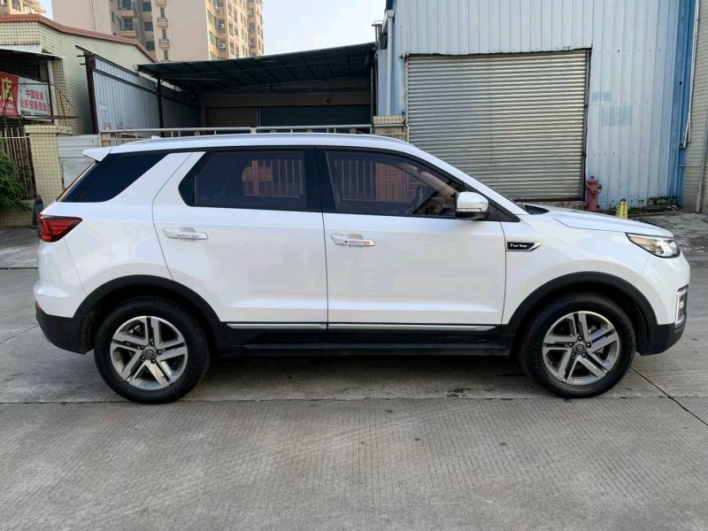 中山18年長安汽車CS552