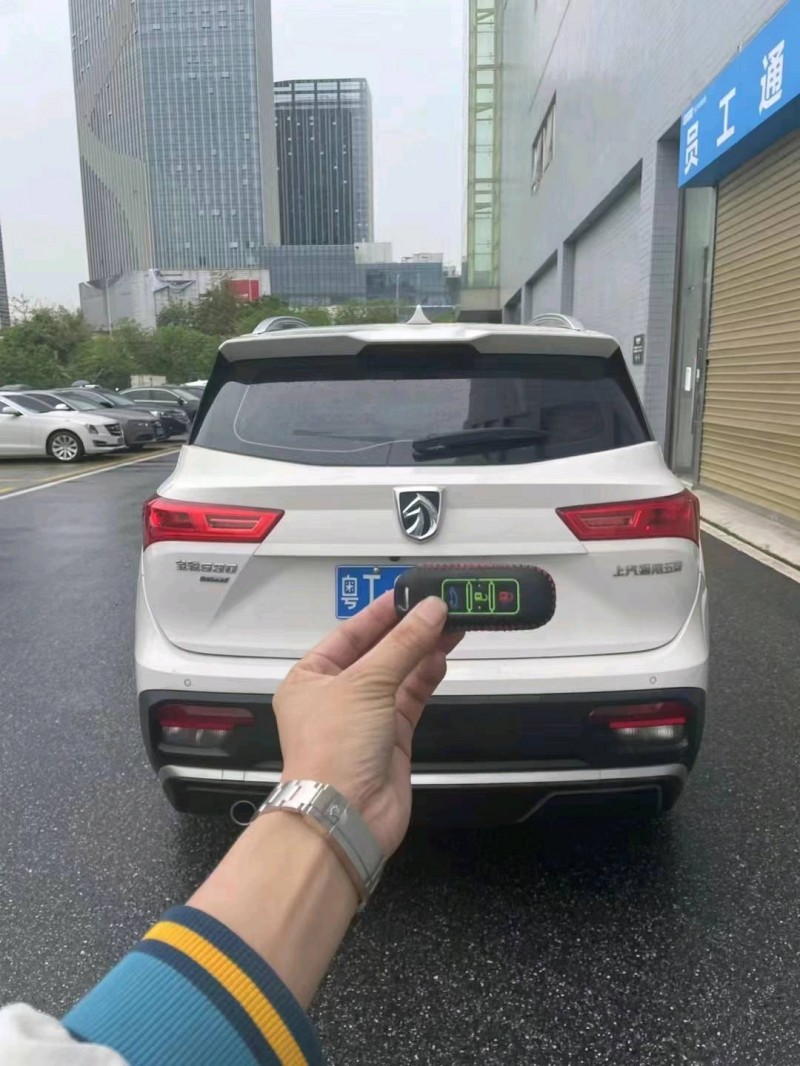 珠海21年寶駿5302