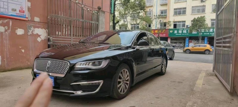宜春19年林肯MKZ1