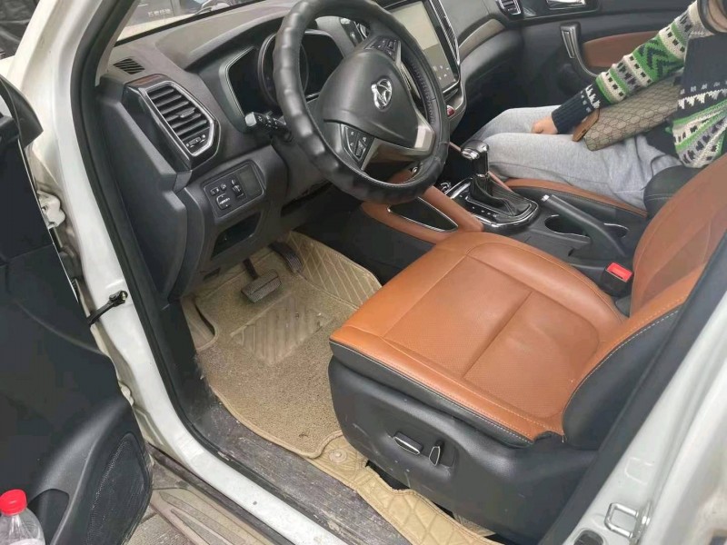 宜昌17年長安汽車CX703