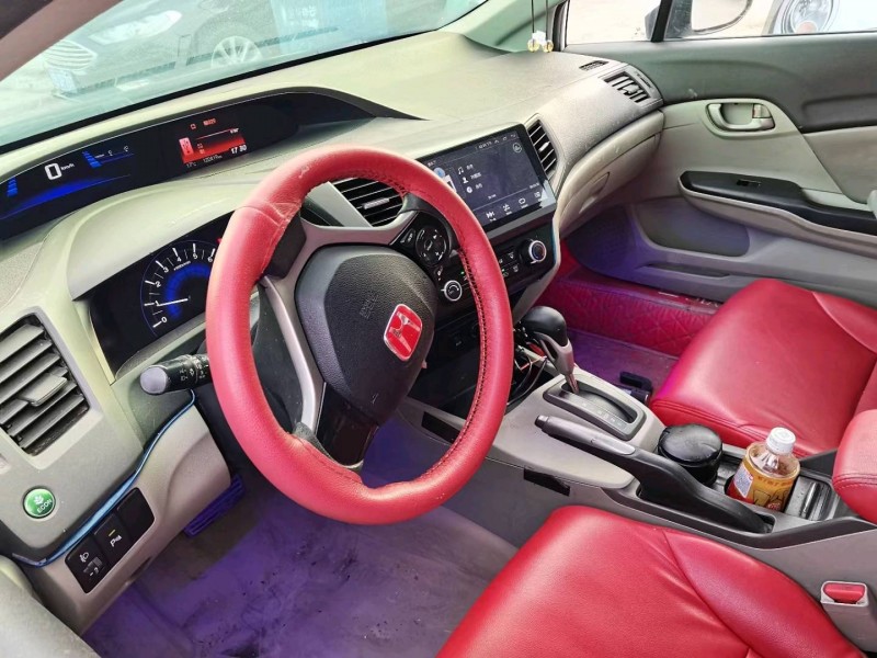 北京12年本田思域8