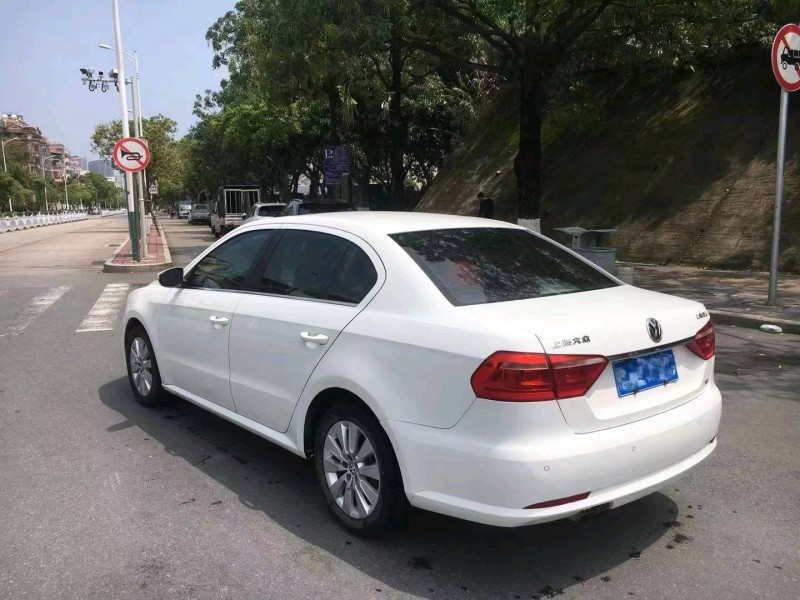 泉州13年大眾朗逸5