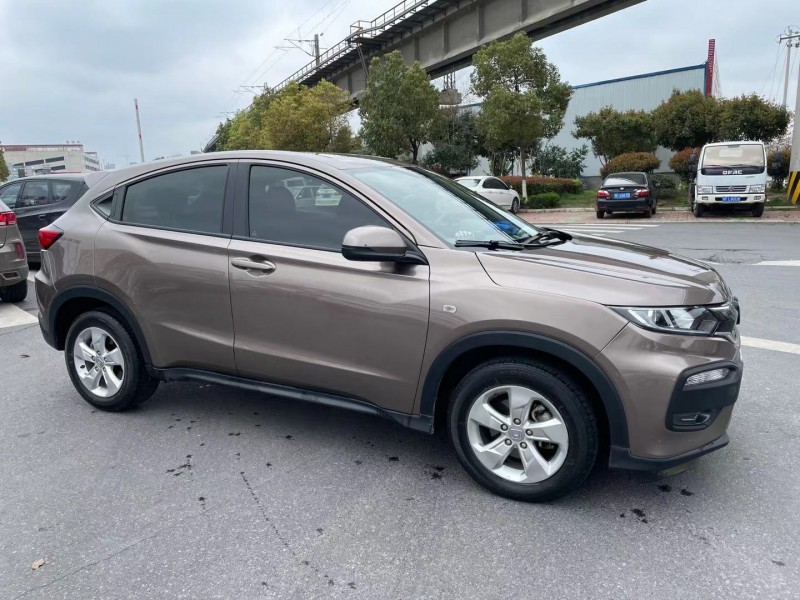 北京18年本田XR-V8