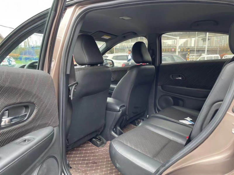 北京18年本田XR-V4