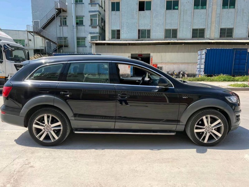 東莞15年奧迪Q77