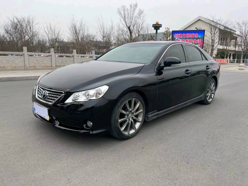 徐州11年丰田锐志2