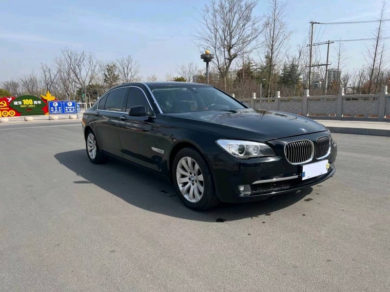 徐州12年宝马7系3