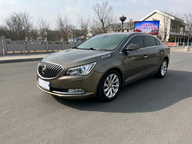 徐州16年别克君越2