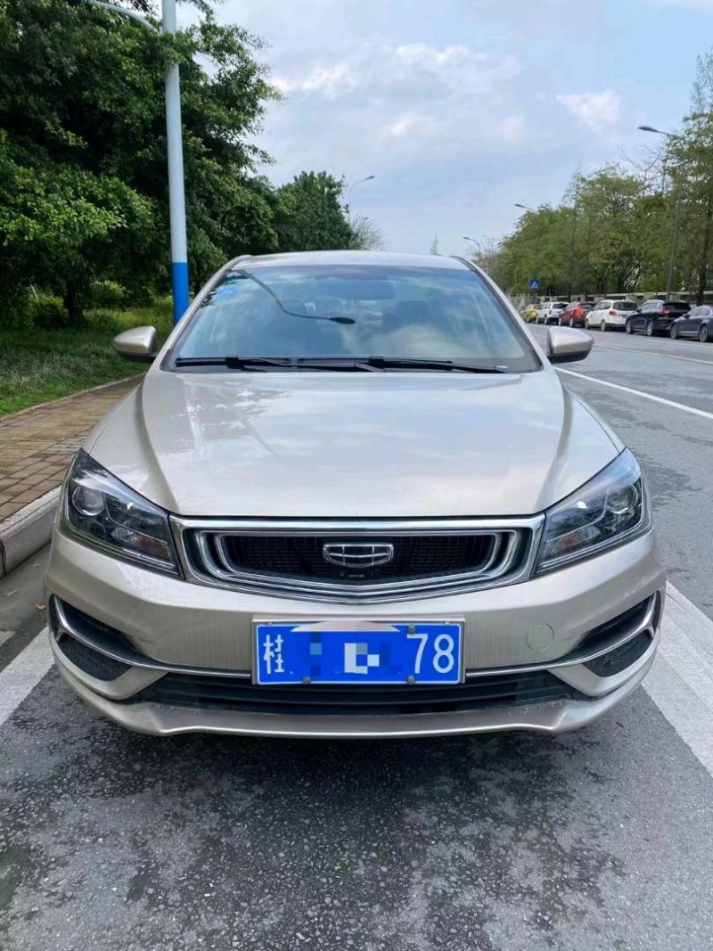 防城港19年吉利帝豪1