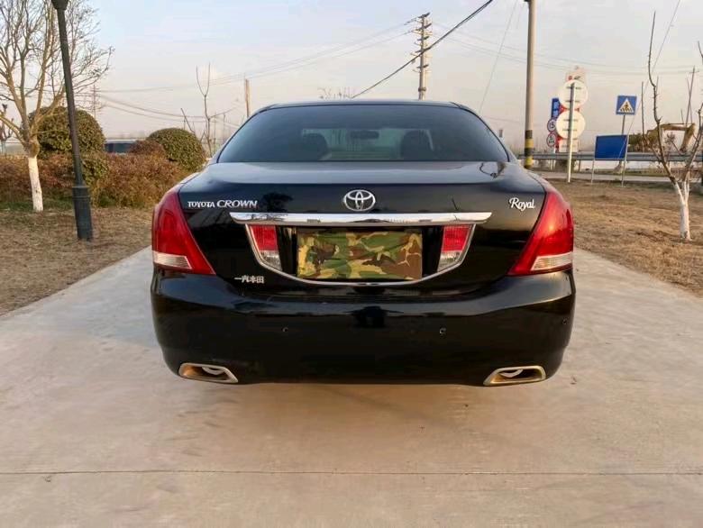 徐州12年丰田皇冠3