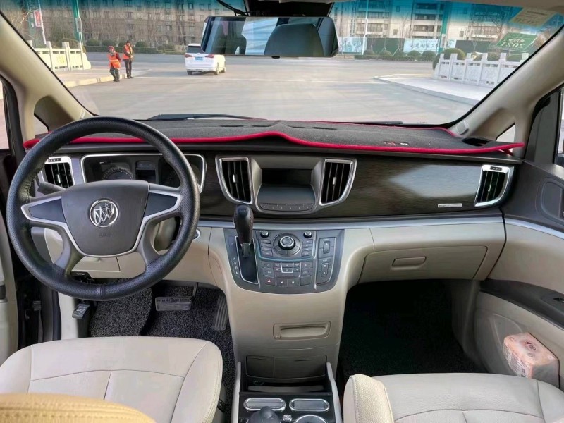 徐州16年别克GL88