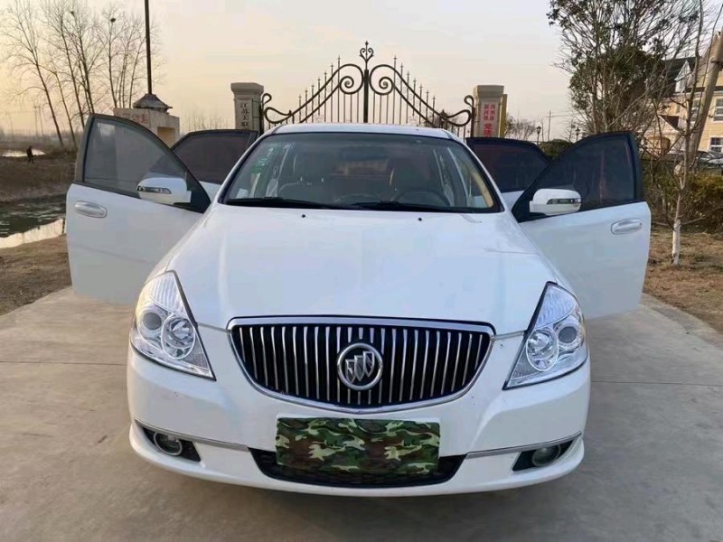 徐州11年别克凯越7