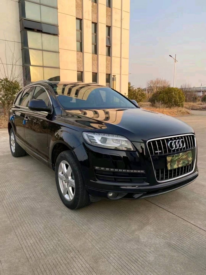 宿遷10年奧迪Q72