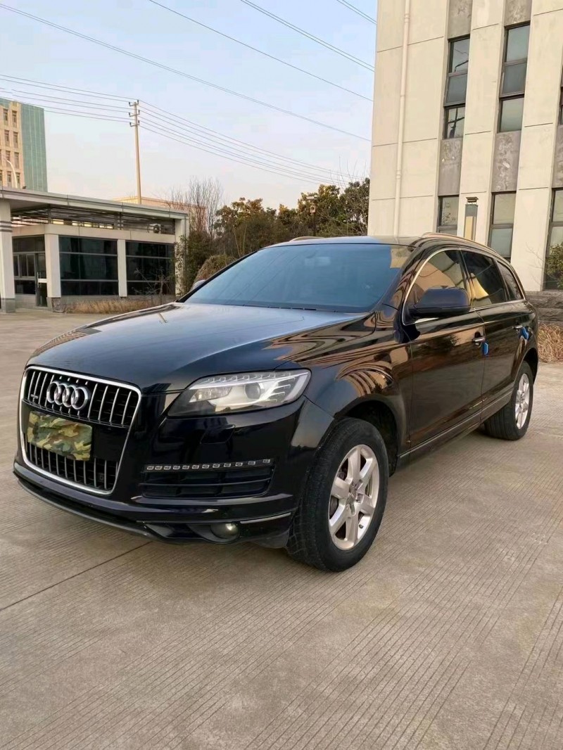 宿遷10年奧迪Q73