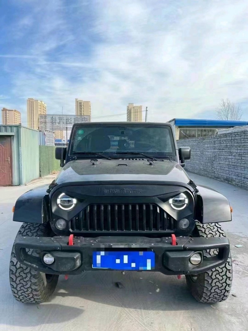 北京17年Jeep牧馬人1