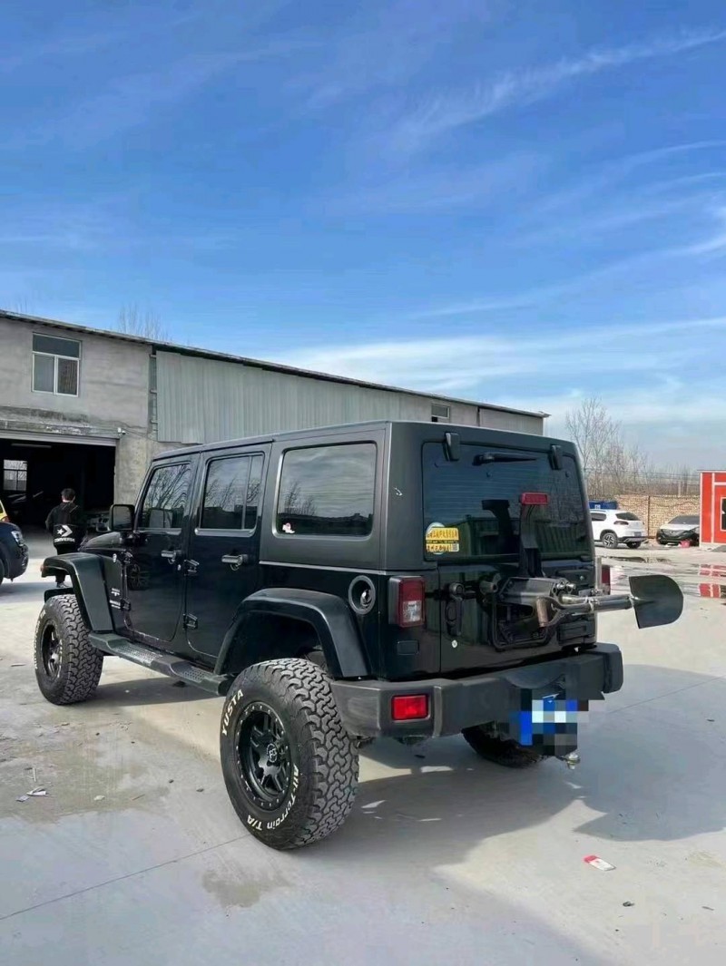 北京17年Jeep牧馬人5