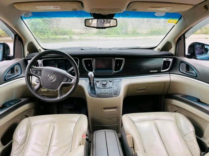 东莞11年别克GL84