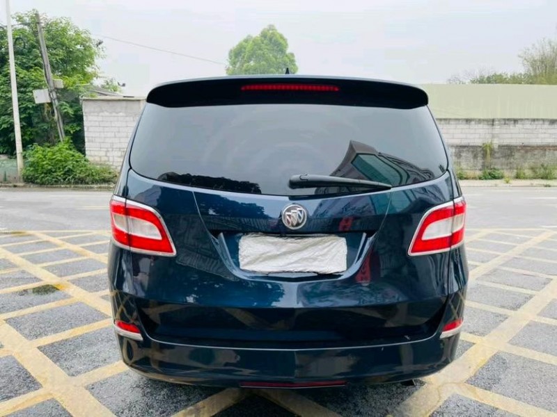 东莞11年别克GL89