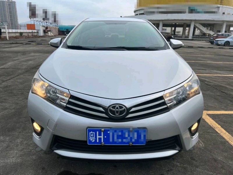 东莞17年丰田卡罗拉1