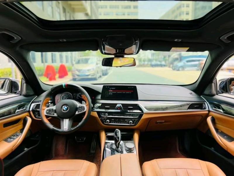 东莞17年宝马5系4