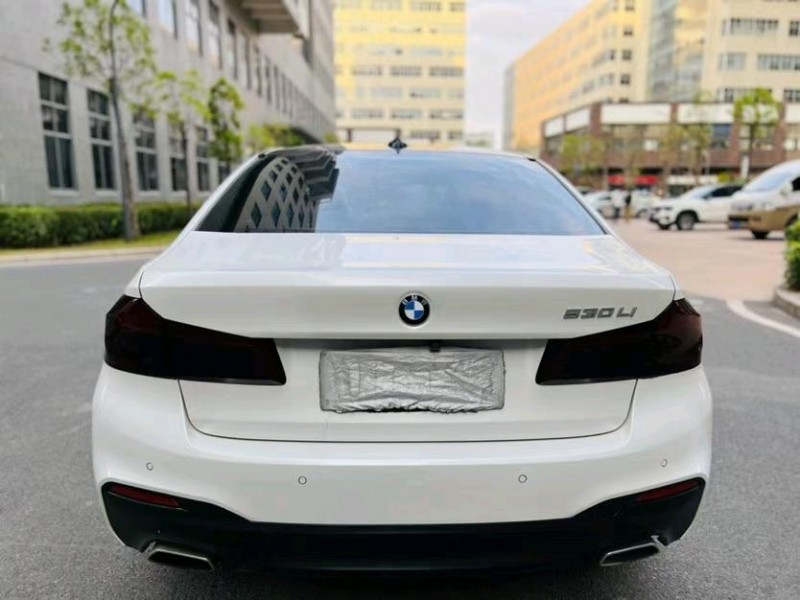 东莞17年宝马5系9