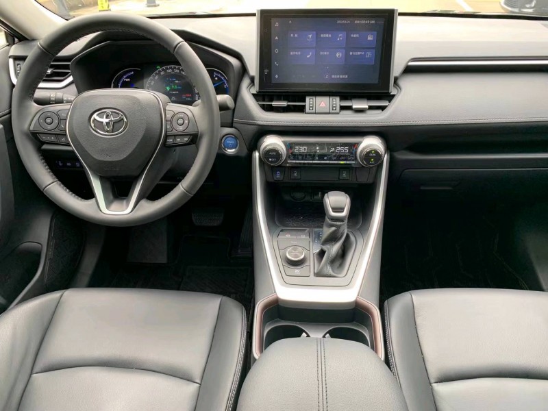 中山22年豐田RAV42