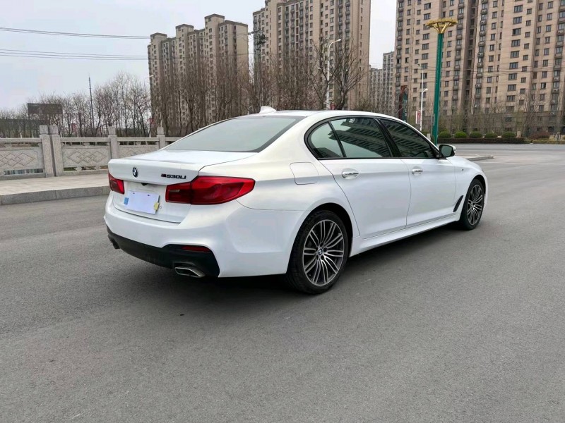 徐州18年宝马5系3